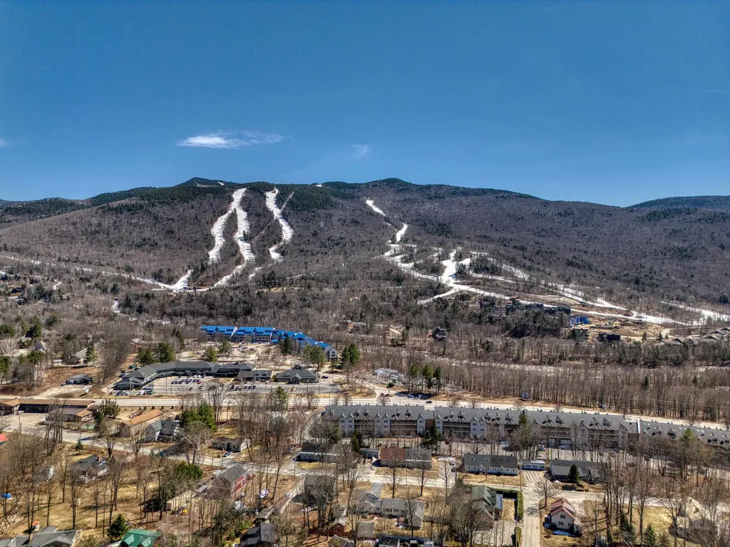 14 Hillside Circle Lincoln NH 03251
