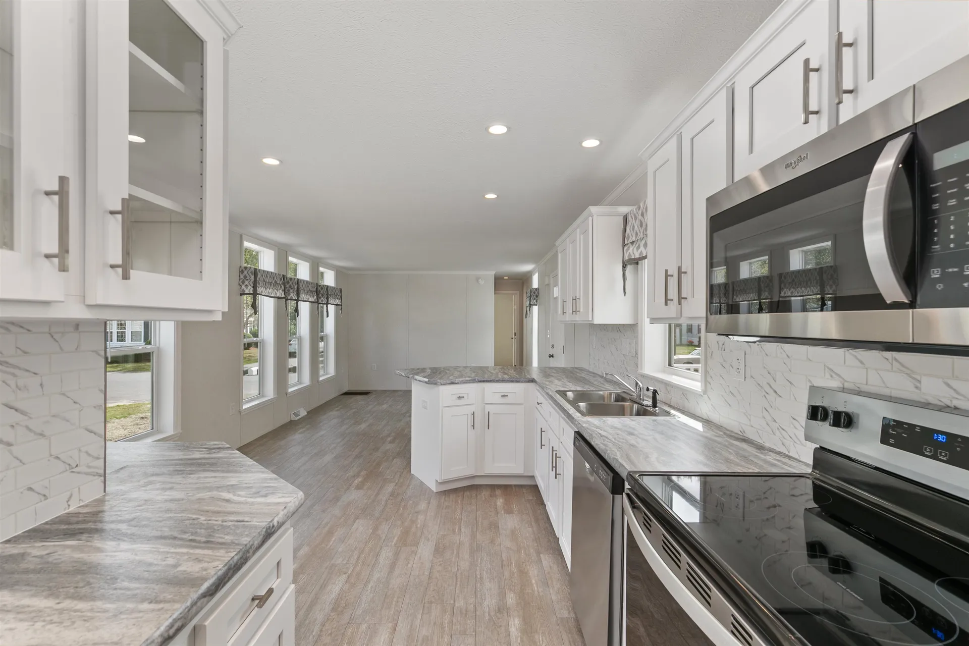 84 Caddy Drive Salem NH 03079