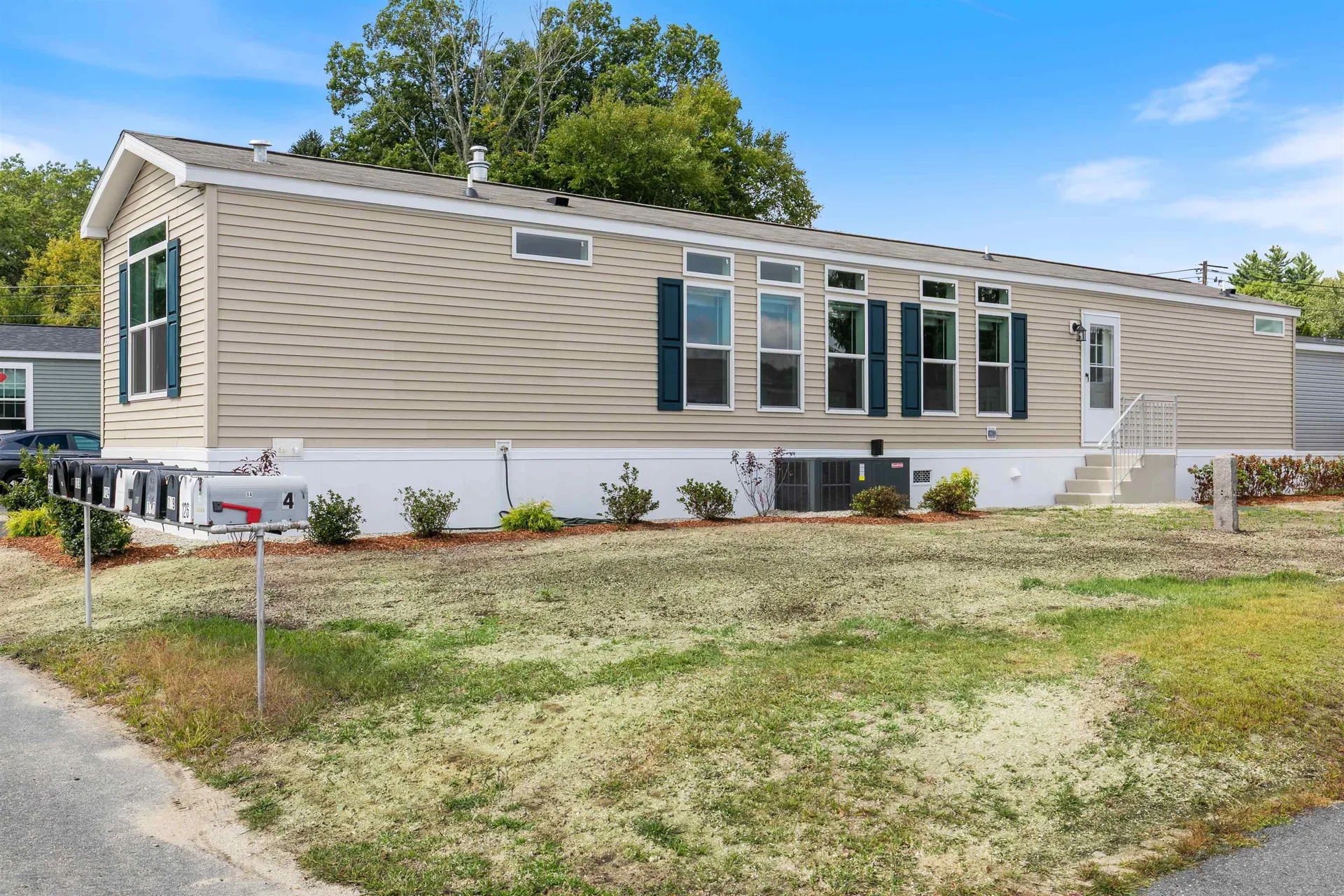 84 Caddy Drive Salem NH 03079