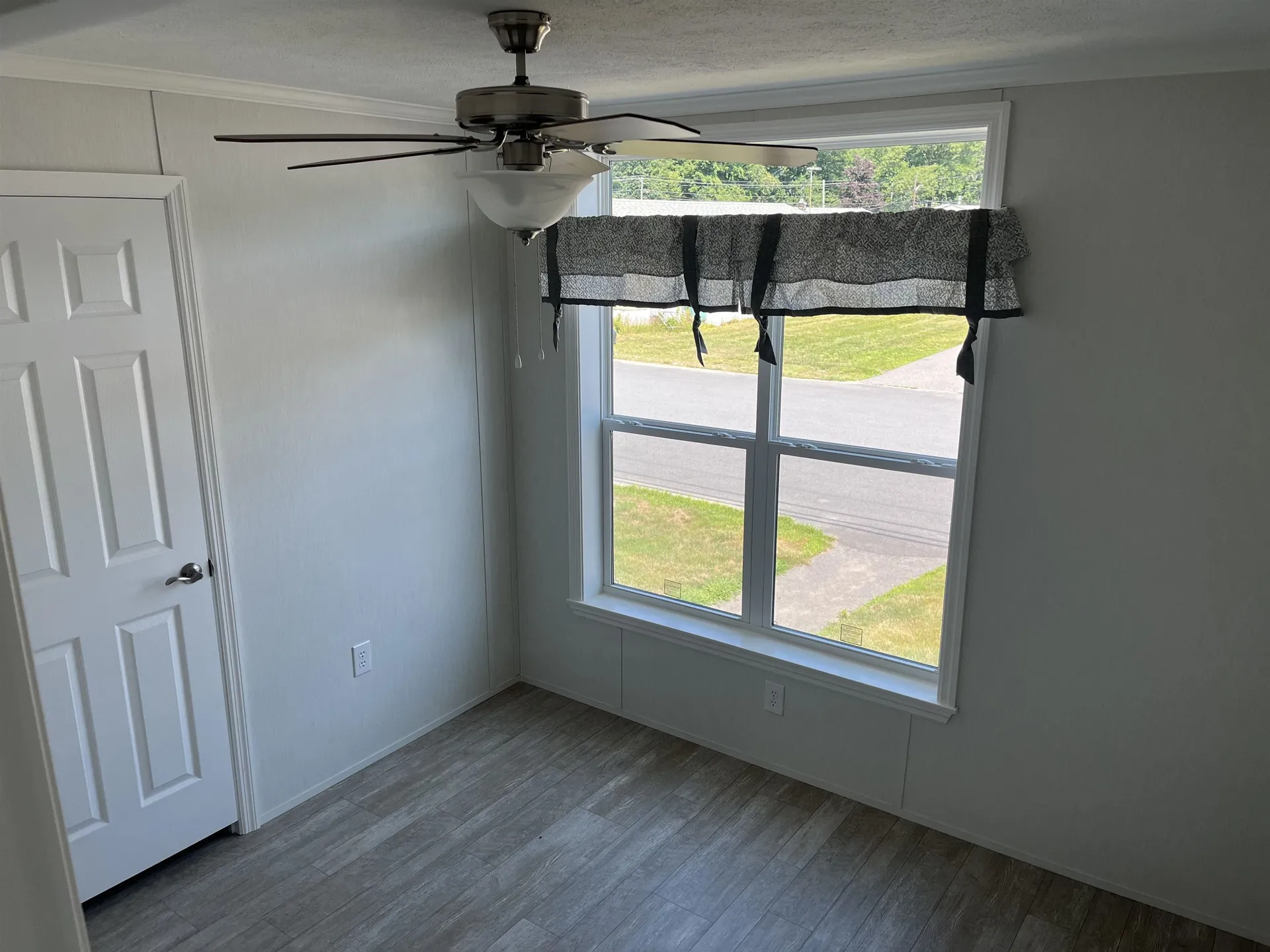 84 Caddy Drive Salem NH 03079