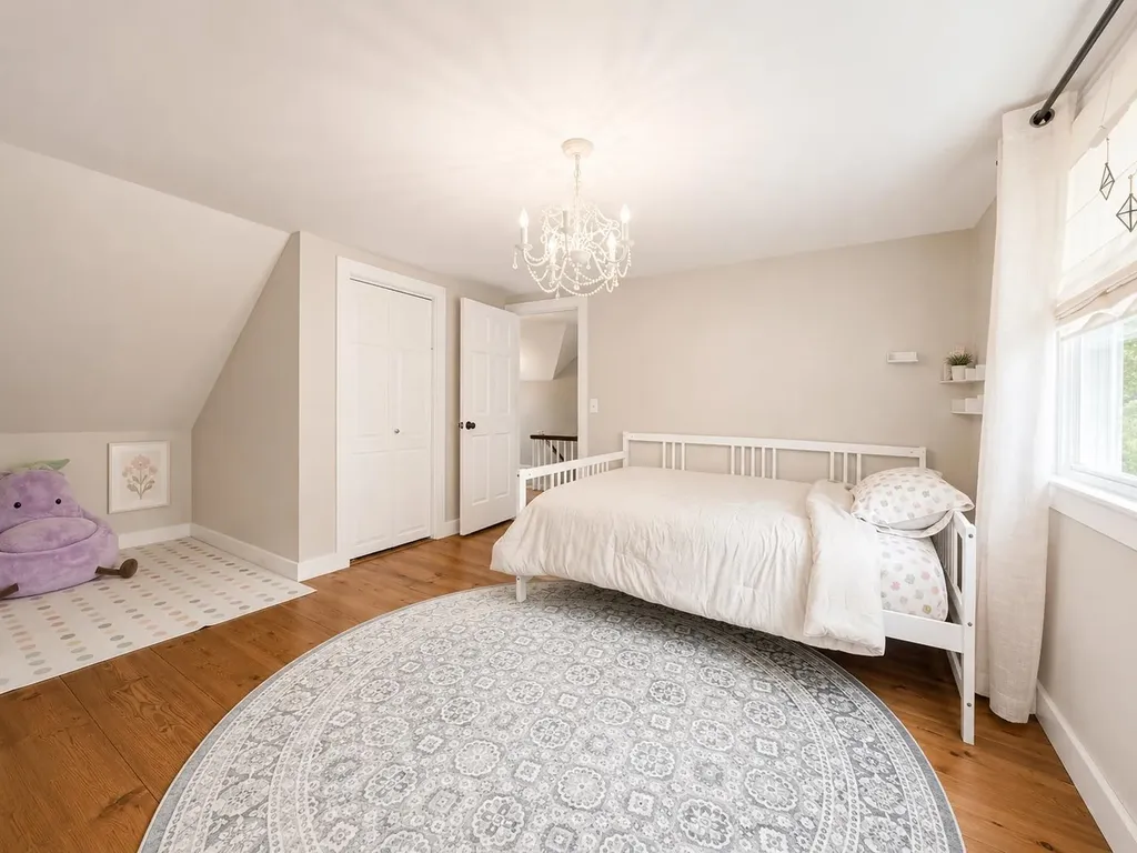 30 Ridge Road Nashua NH 03062