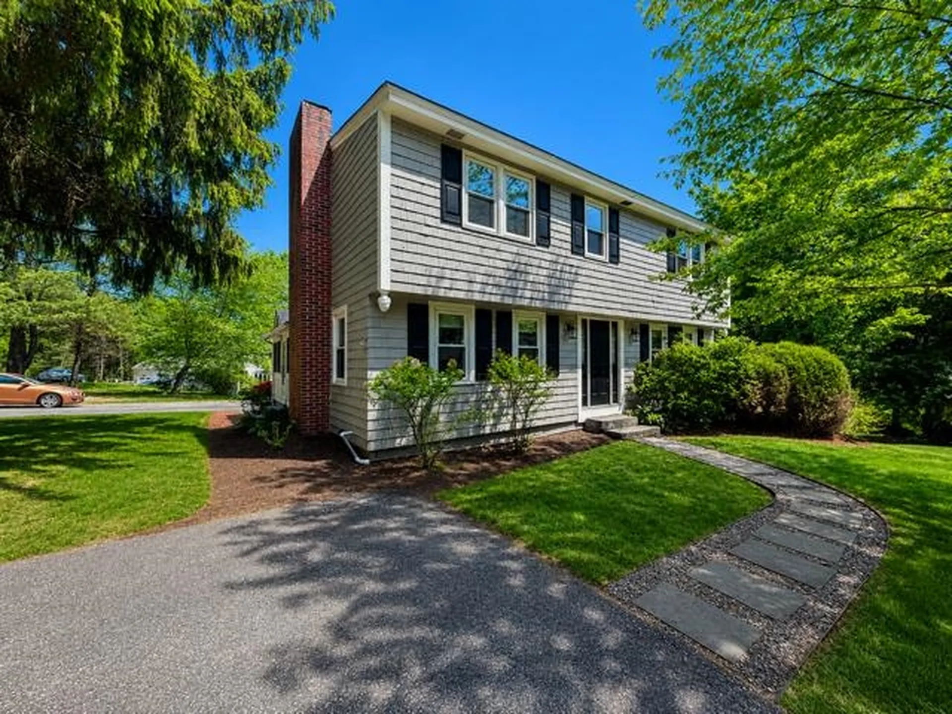 30 Ridge Road Nashua NH 03062