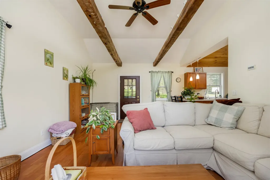 6 Badger Road Goshen NH 03752