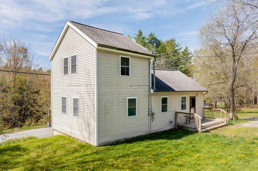 6 Badger Road Goshen NH 03752