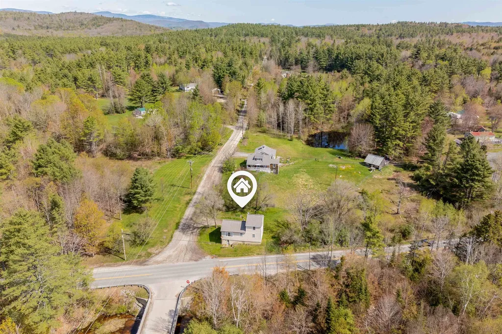 6 Badger Road Goshen NH 03752