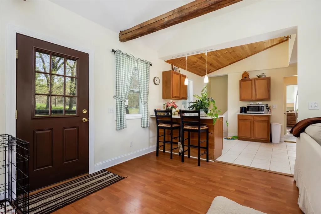 6 Badger Road Goshen NH 03752