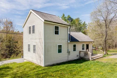 6 Badger Road Goshen NH 03752