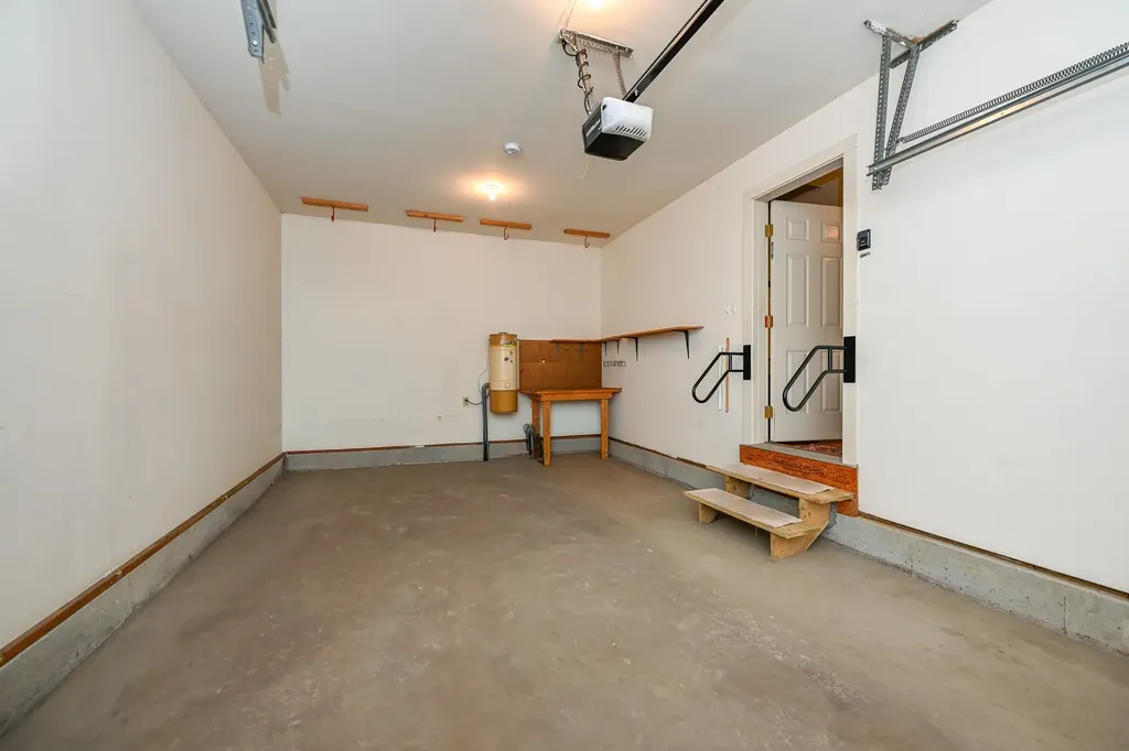 63 Peninsula Drive Stratham NH 03885