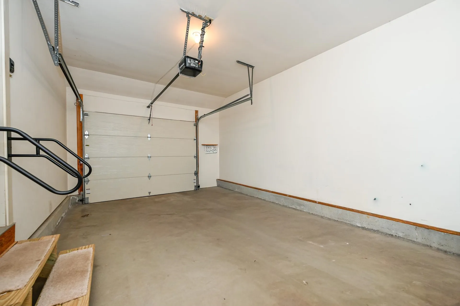 63 Peninsula Drive Stratham NH 03885