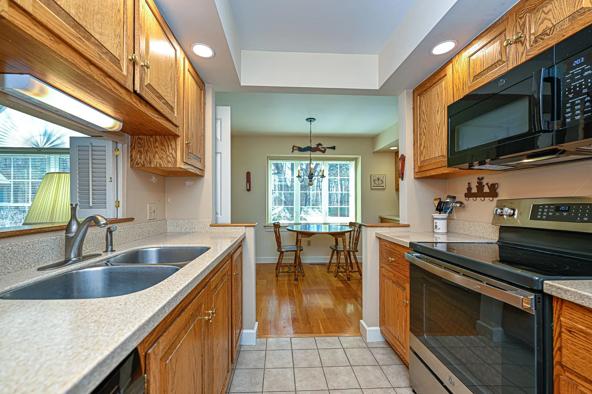 63 Peninsula Drive Stratham NH 03885
