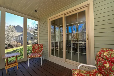 63 Peninsula Drive Stratham NH 03885