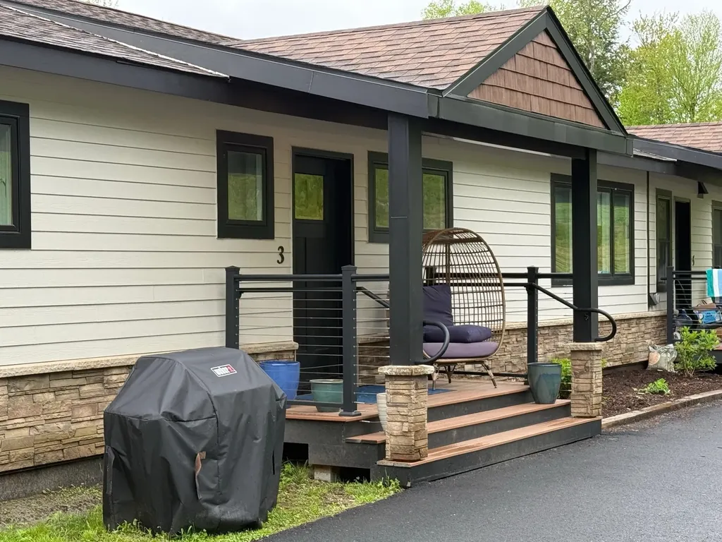 2366 Mountain Road Stowe VT 05672