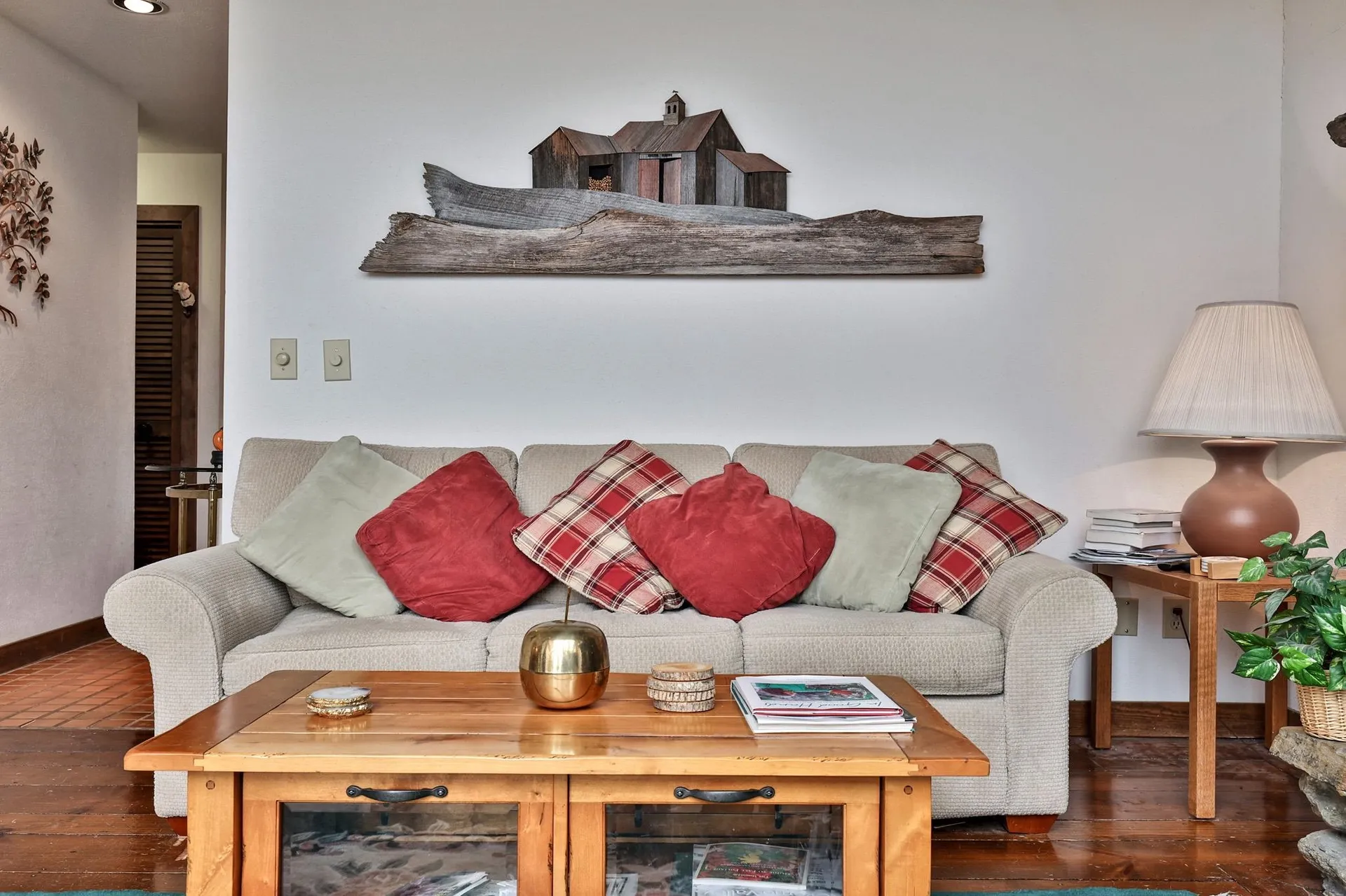 879 East Ash Road Plymouth VT 05056