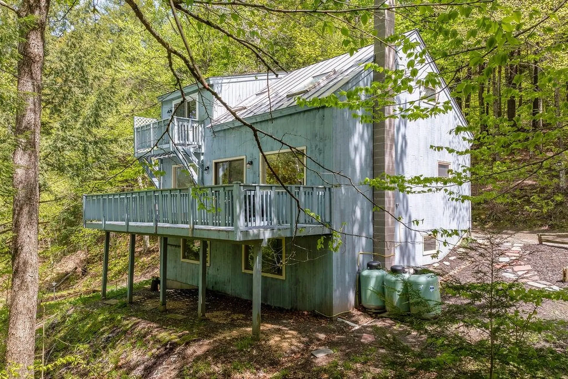 75 Naulahka Lane Hartford VT 05059