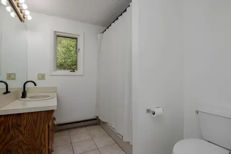 75 Naulahka Lane Hartford VT 05059