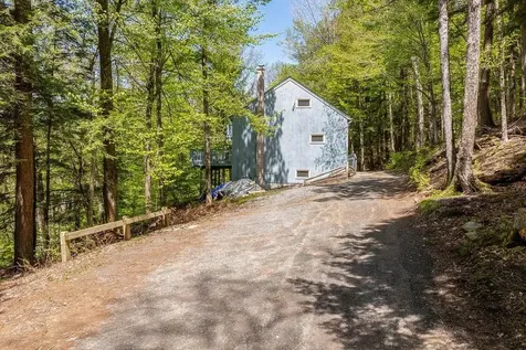 75 Naulahka Lane Hartford VT 05059