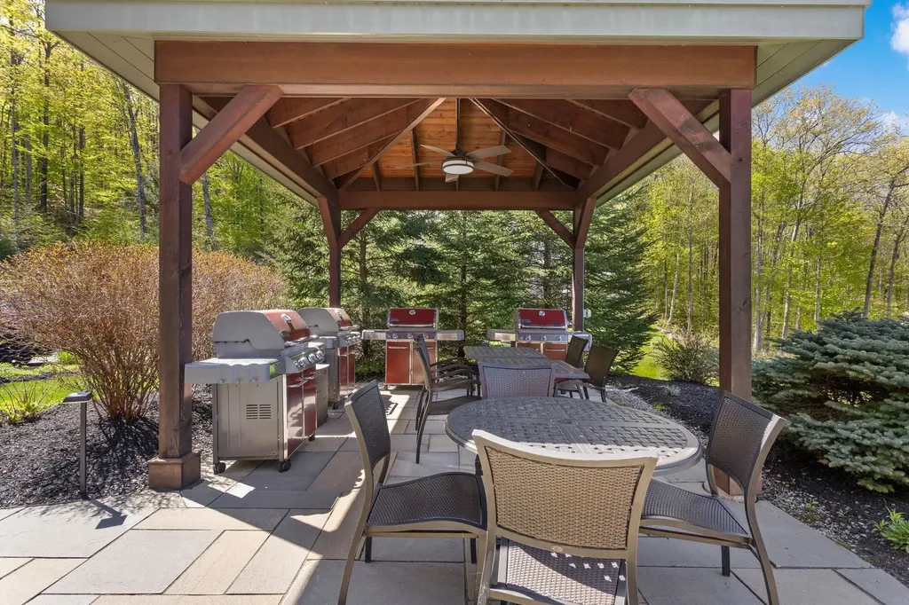 616 Scenic Road Laconia NH 03246