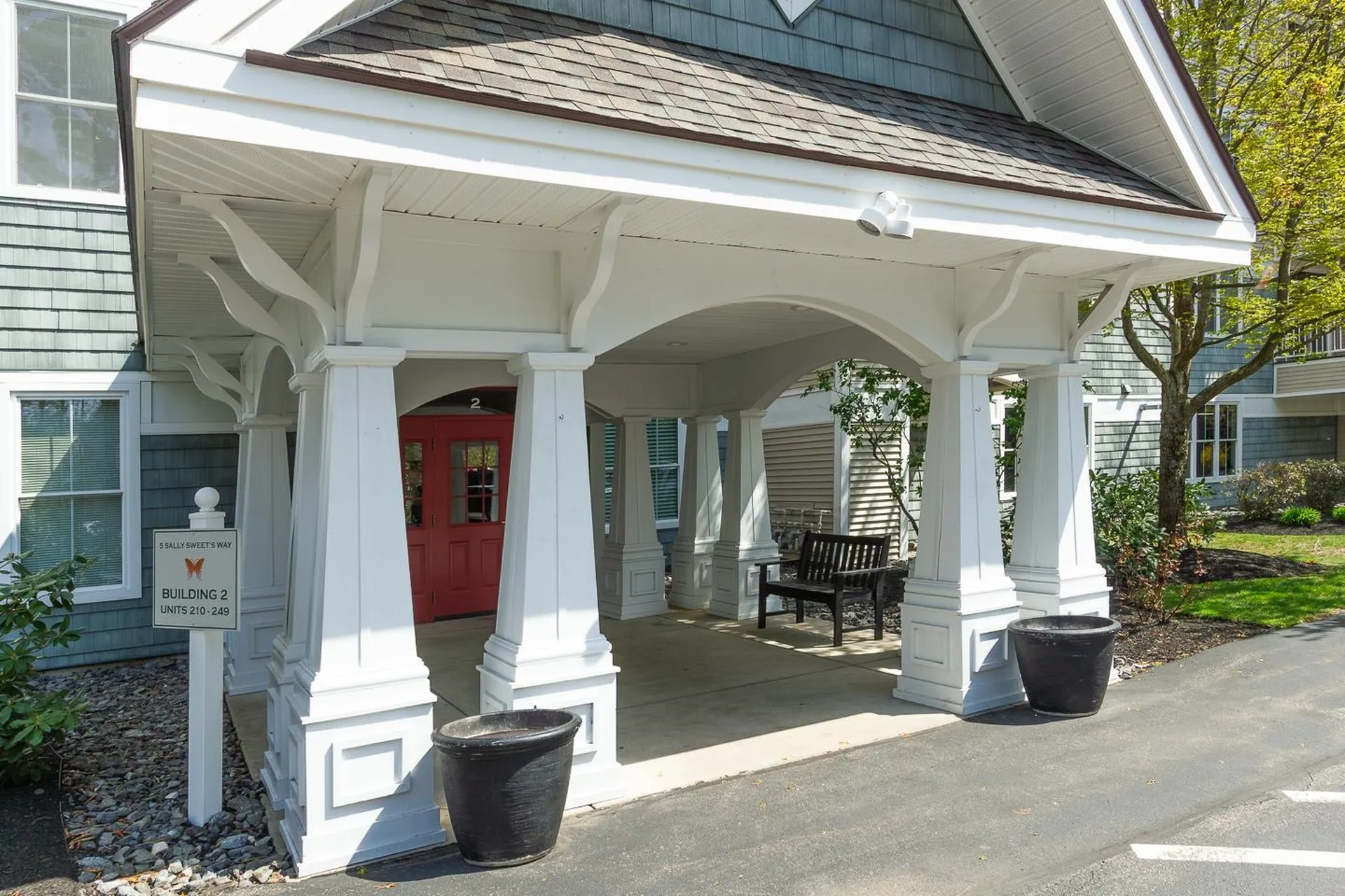 5 Sally Sweets Way Salem NH 03079