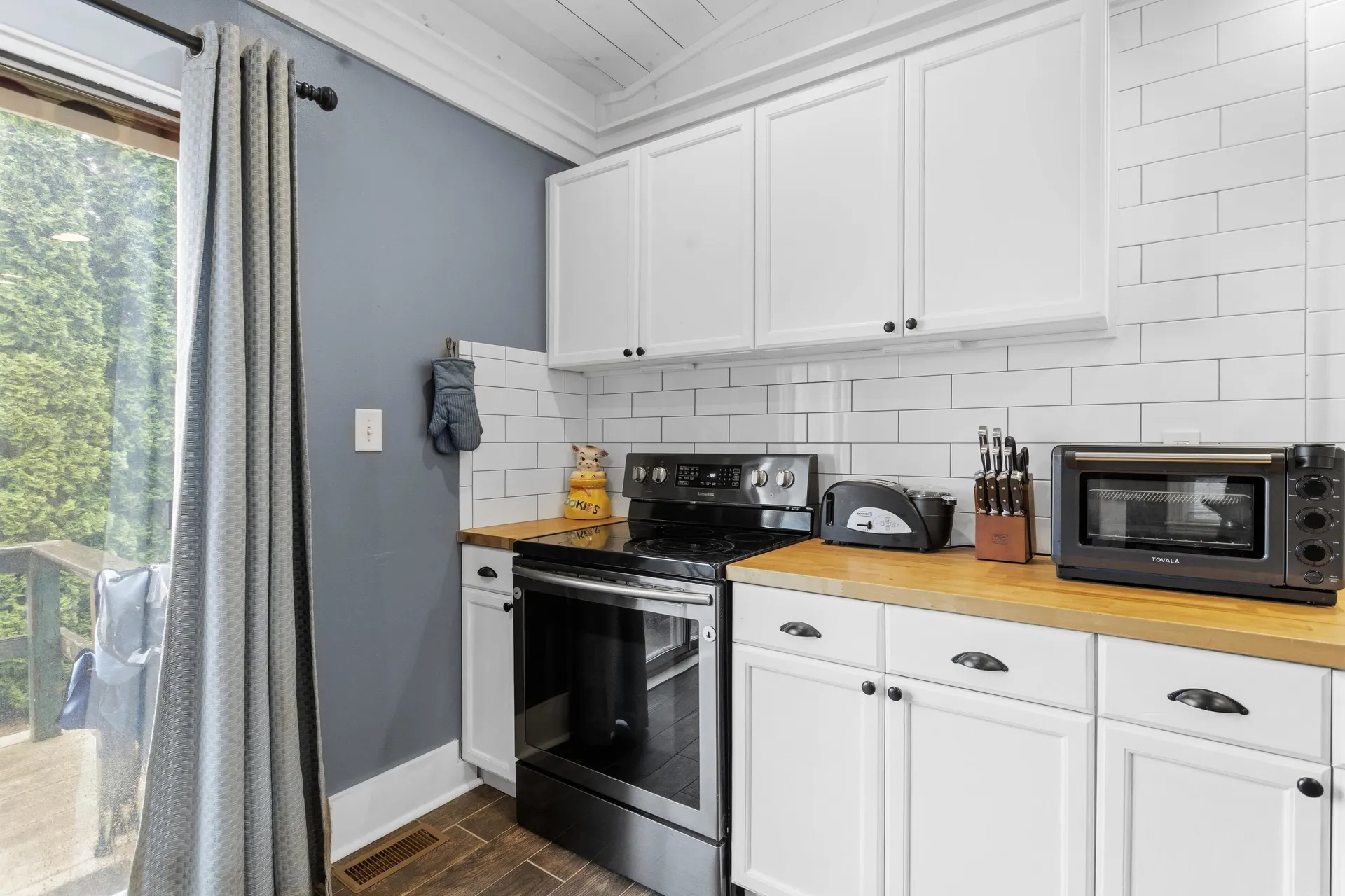 2 Cottage Court Concord NH 03301