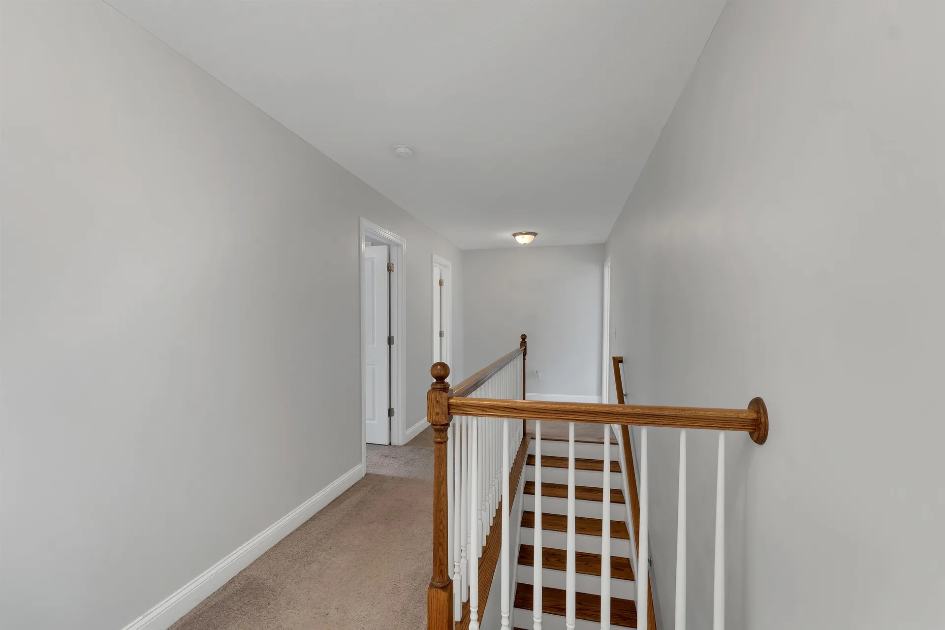17 Blueberry Hill Road Raymond NH 03077