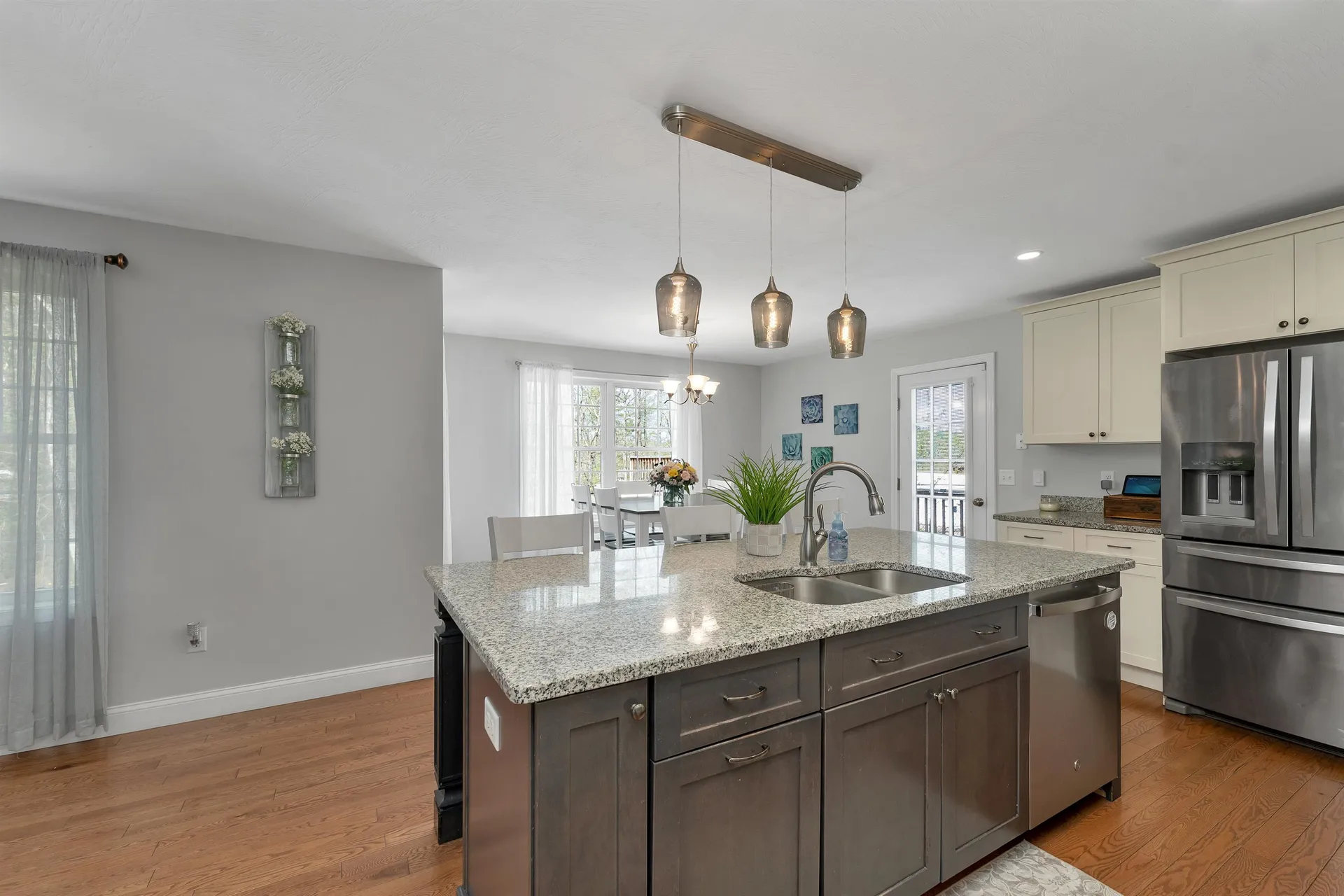 17 Blueberry Hill Road Raymond NH 03077