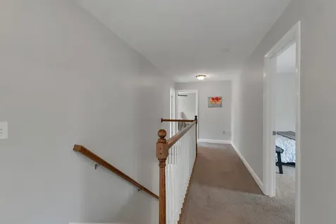 17 Blueberry Hill Road Raymond NH 03077