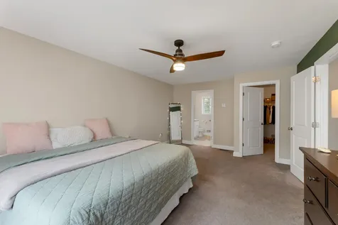 17 Blueberry Hill Road Raymond NH 03077