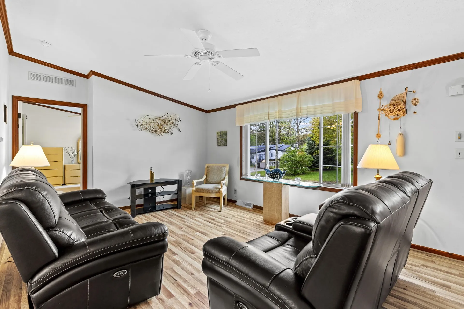 16 Eric Avenue Nashua NH 03062