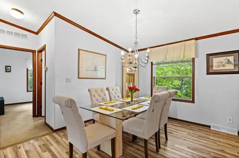 16 Eric Avenue Nashua NH 03062