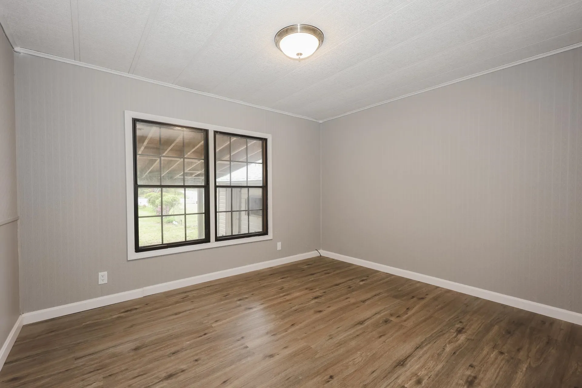 62 Roger Road Goffstown NH 03045