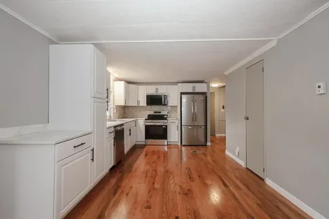 62 Roger Road Goffstown NH 03045