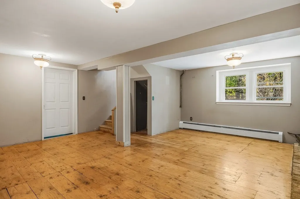 28 Beech Hill Road Exeter NH 03833