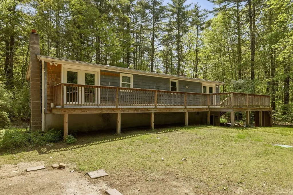 28 Beech Hill Road Exeter NH 03833