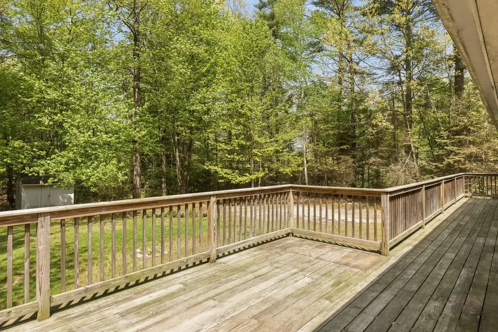 28 Beech Hill Road Exeter NH 03833