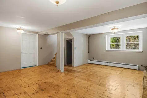 28 Beech Hill Road Exeter NH 03833