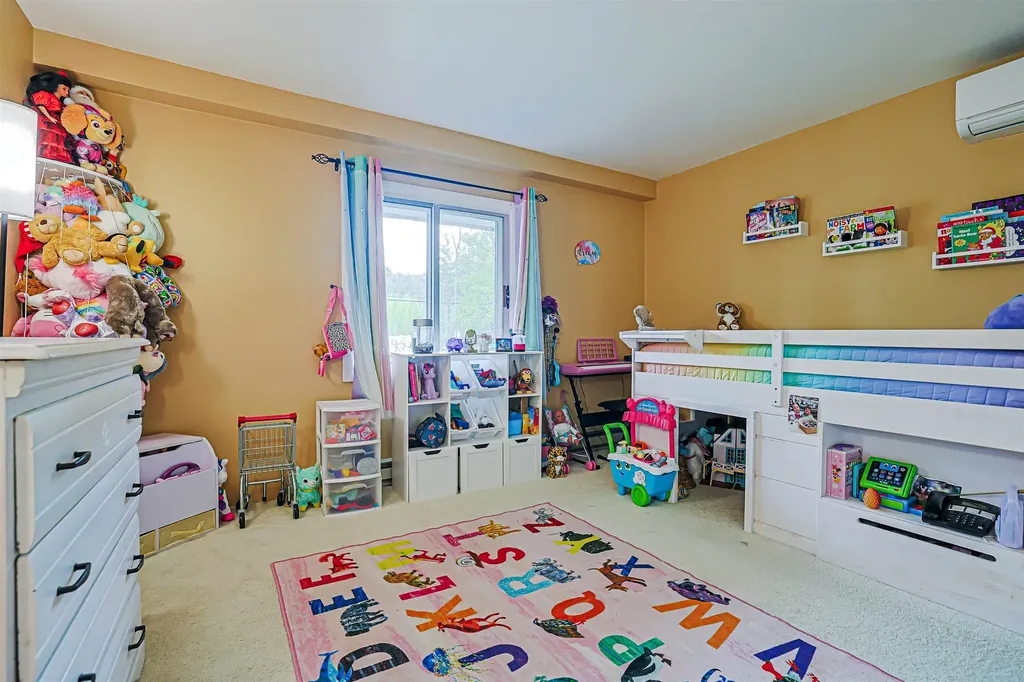 663 Cherry Valley Road Gilford NH 03249