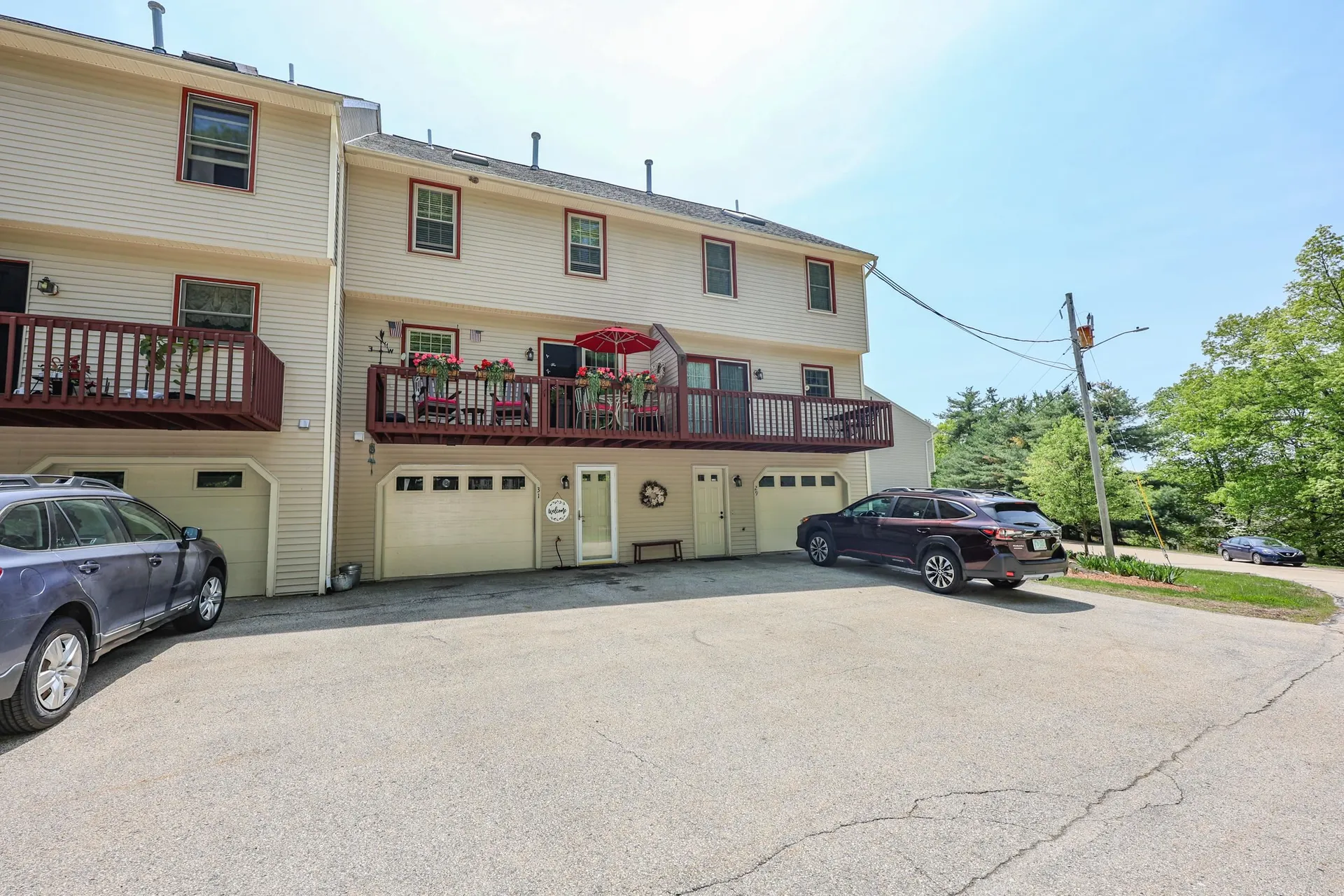 31 Stanstead Place Nashua NH 03063