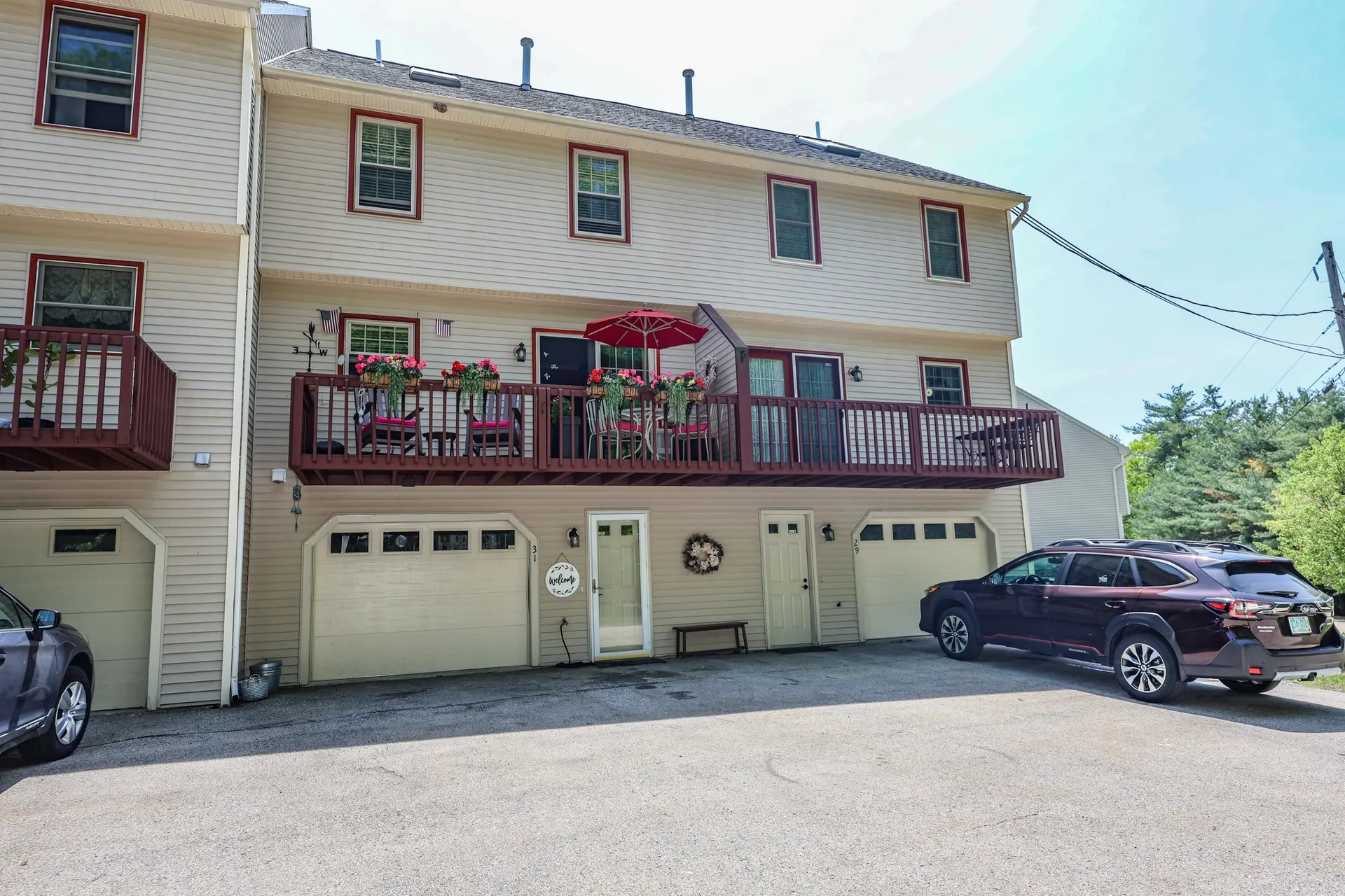 31 Stanstead Place Nashua NH 03063