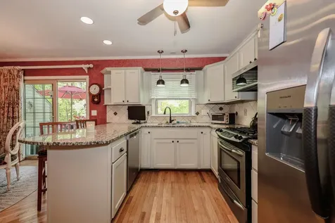 31 Stanstead Place Nashua NH 03063