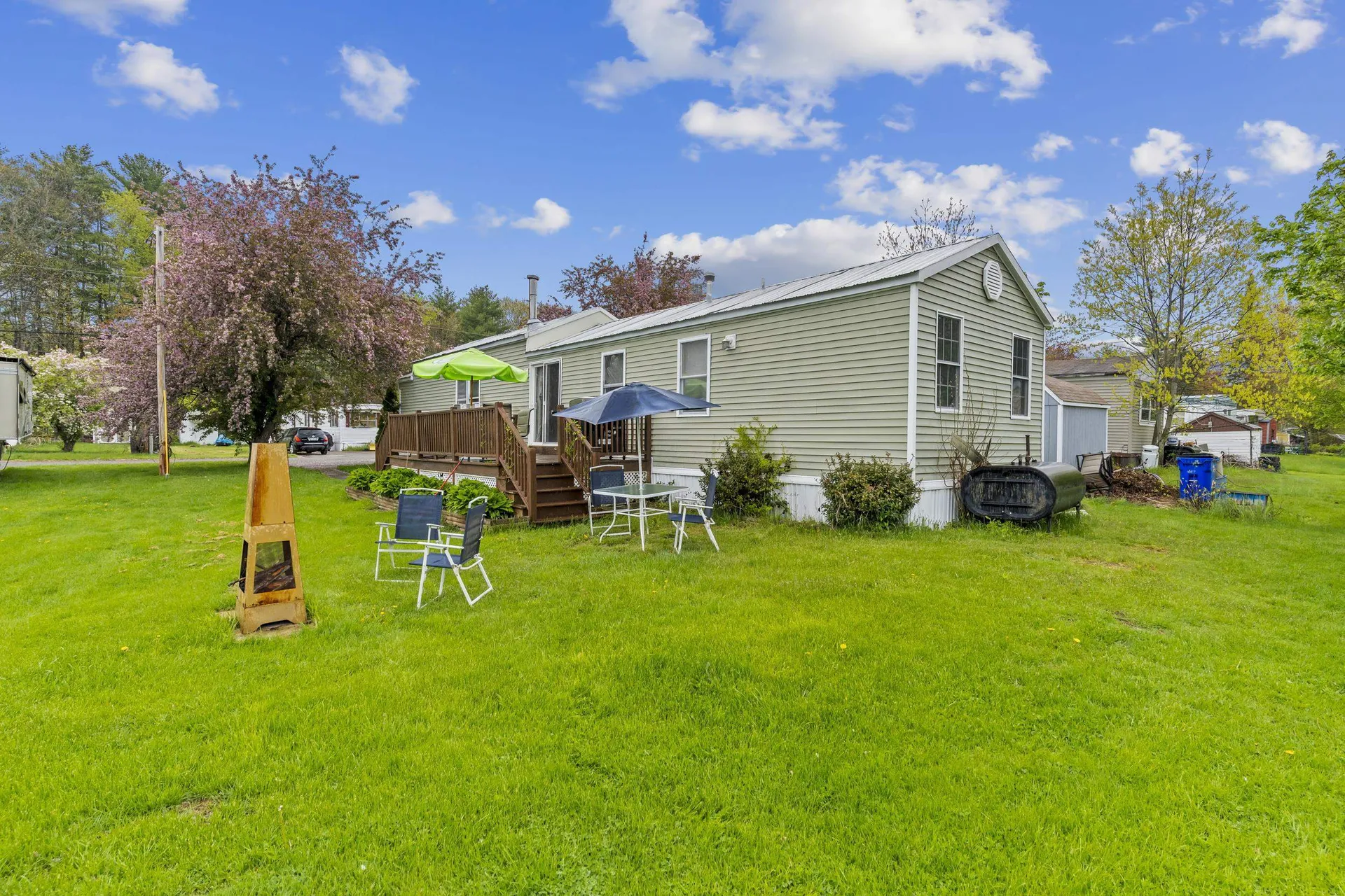 53 Hilton Avenue Exeter NH 03833-4131