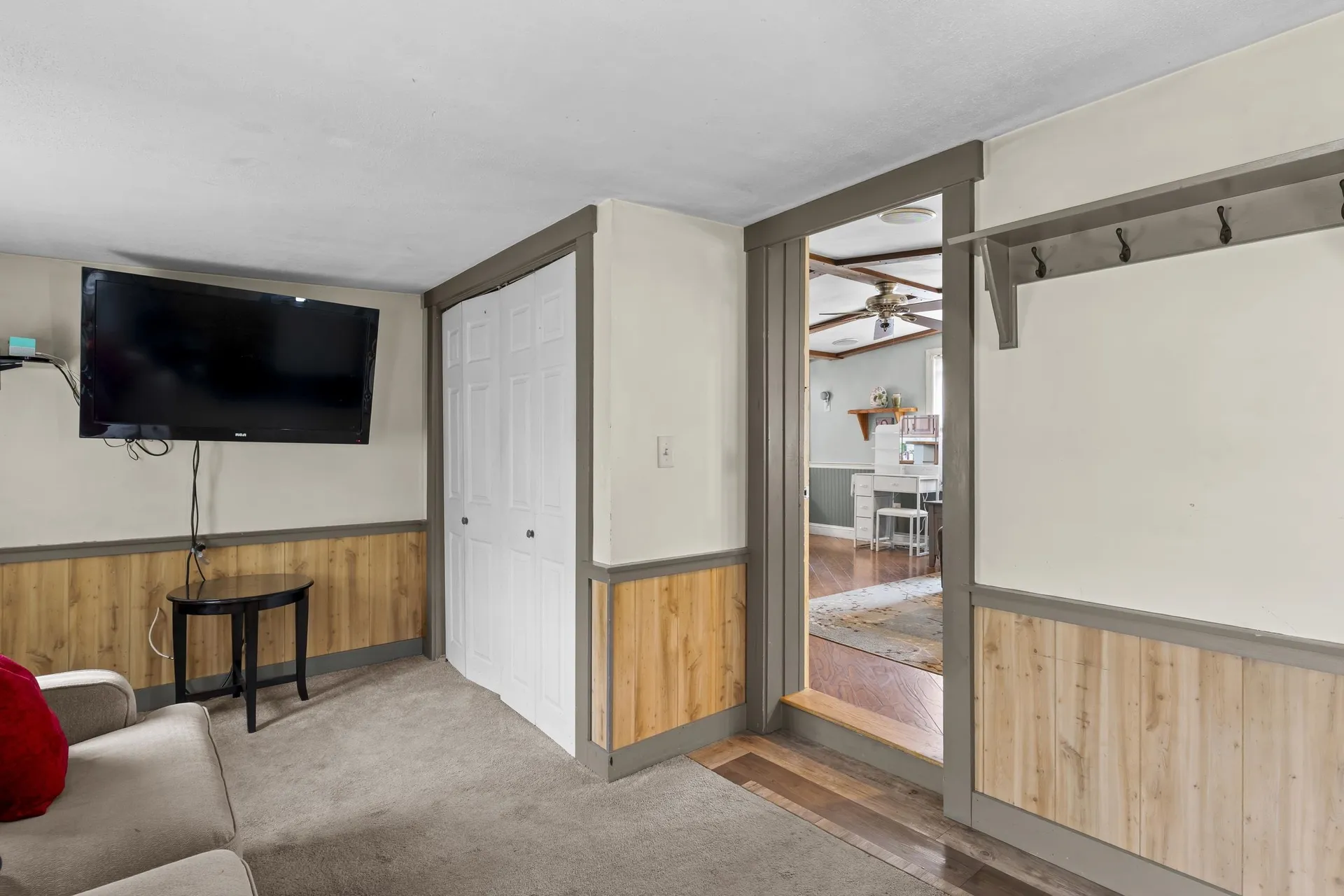53 Hilton Avenue Exeter NH 03833-4131