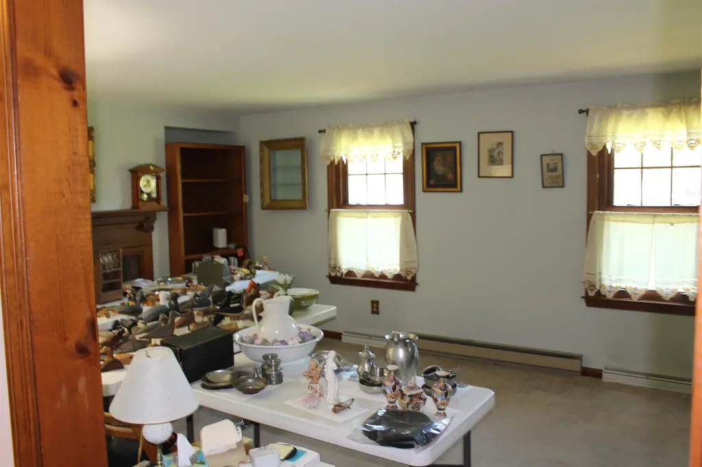 20 Exeter Road Hampton Falls NH 03844