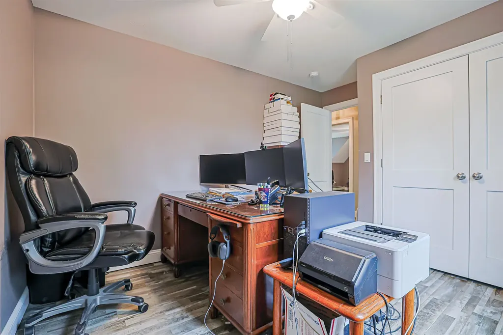 18 Gilman Street Laconia NH 03246