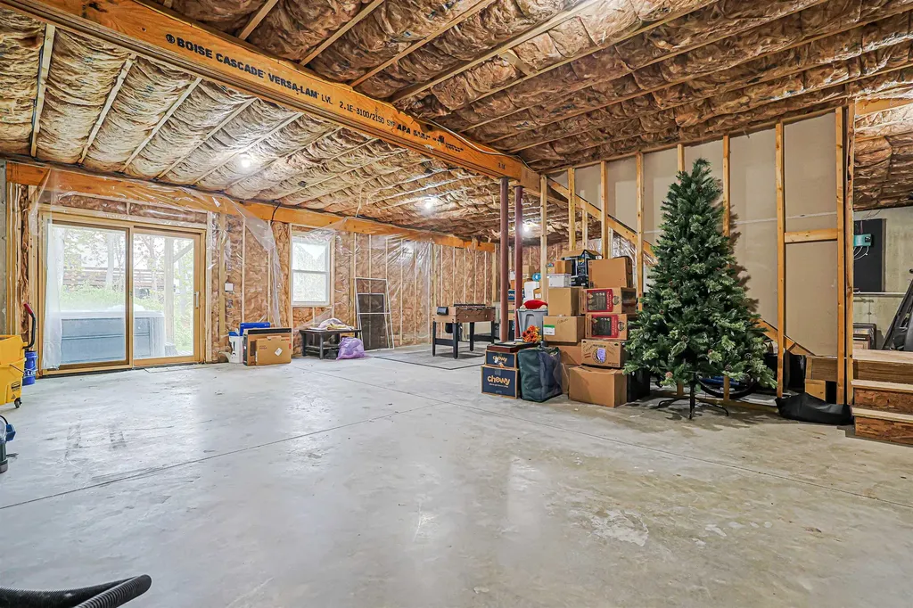 18 Gilman Street Laconia NH 03246