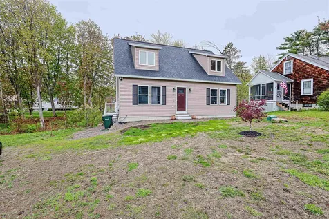 18 Gilman Street Laconia NH 03246