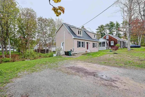 18 Gilman Street Laconia NH 03246