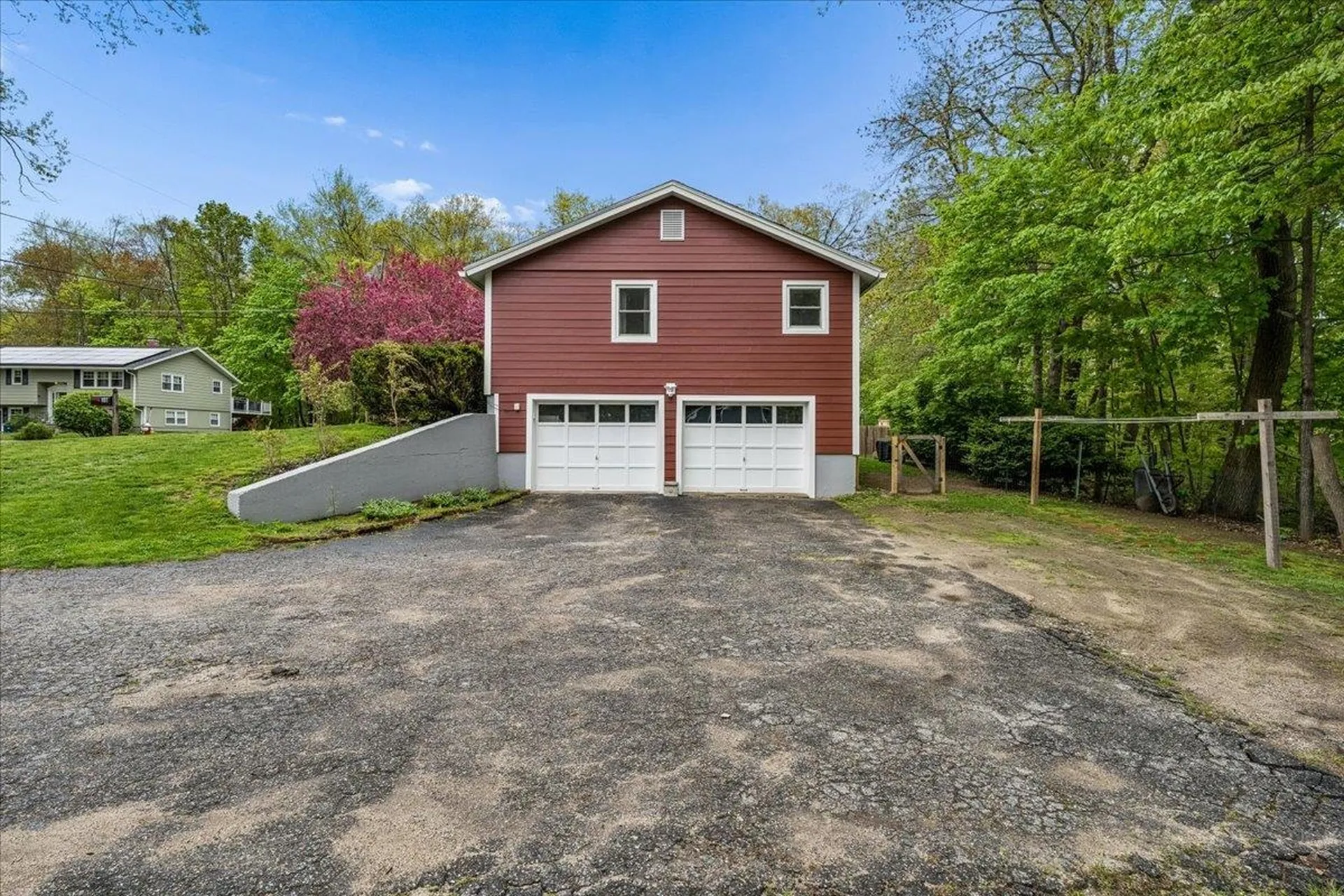 36 Oakwood Circle Milford NH 03055