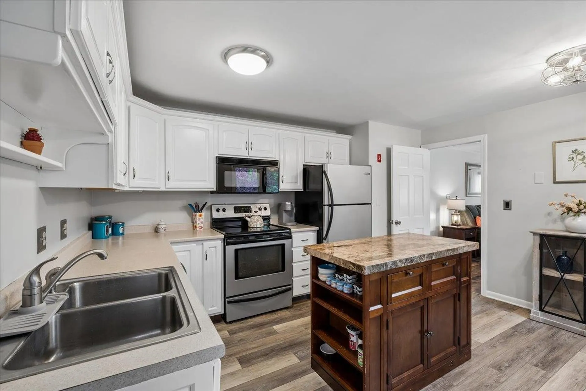 36 Oakwood Circle Milford NH 03055