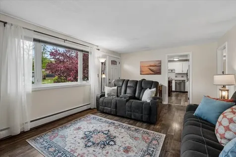 36 Oakwood Circle Milford NH 03055