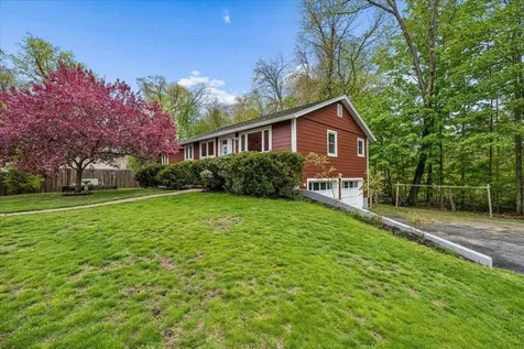 36 Oakwood Circle Milford NH 03055